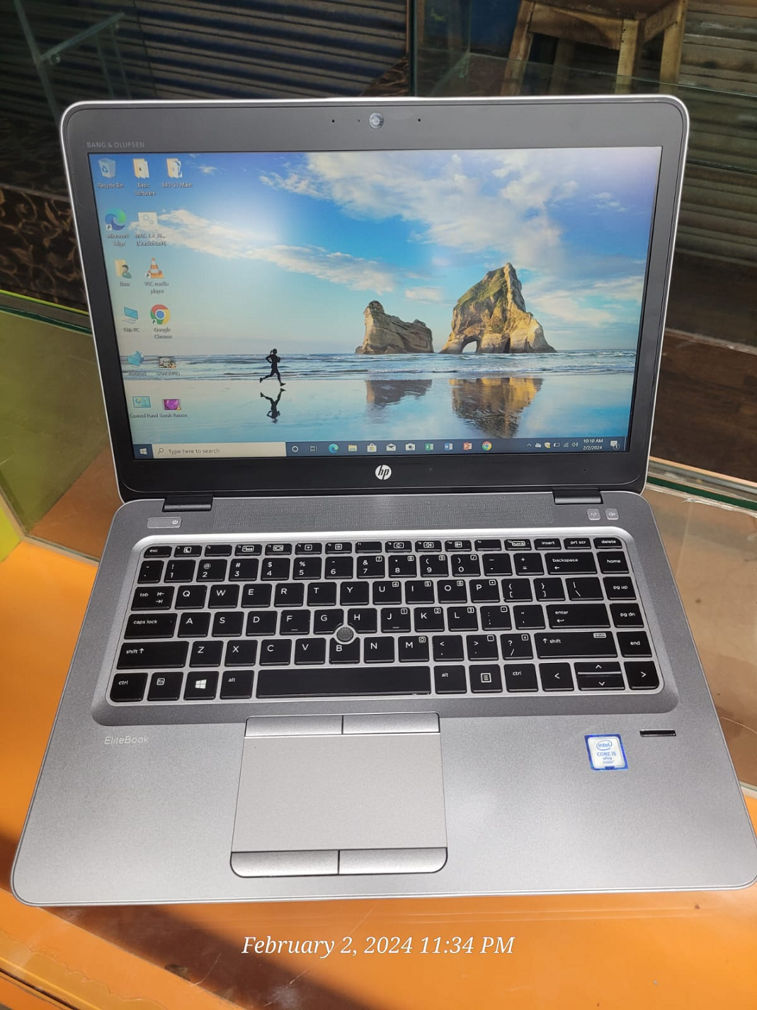 notebook Hp elitebook 840 G3 ci5 6th gen laptop price in pakistan